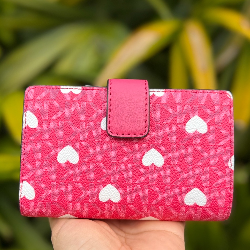 Michael Kors Sheila SM Pink Heart Satchel Shoulder Bag & Wallet Set - Picture 12 of 16